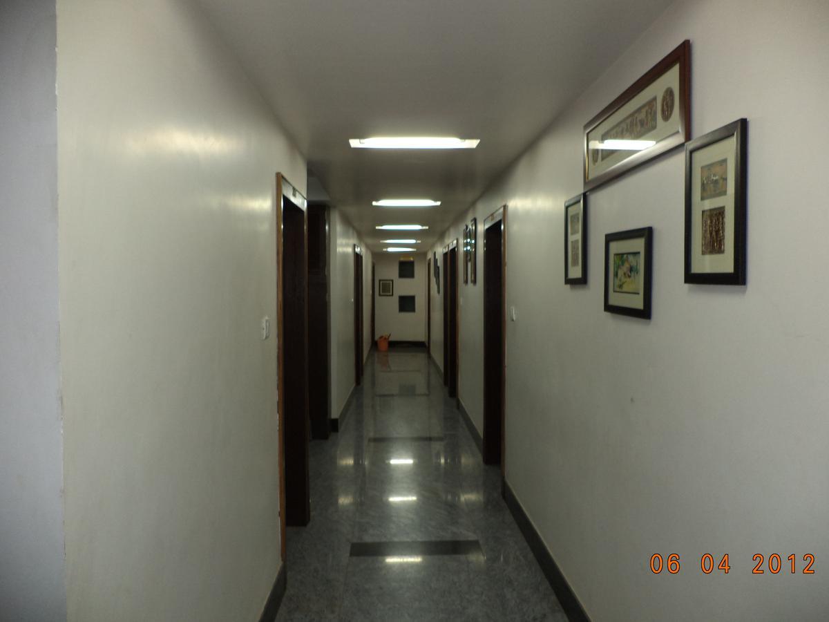 Hotel Seetal Cuttack Extérieur photo