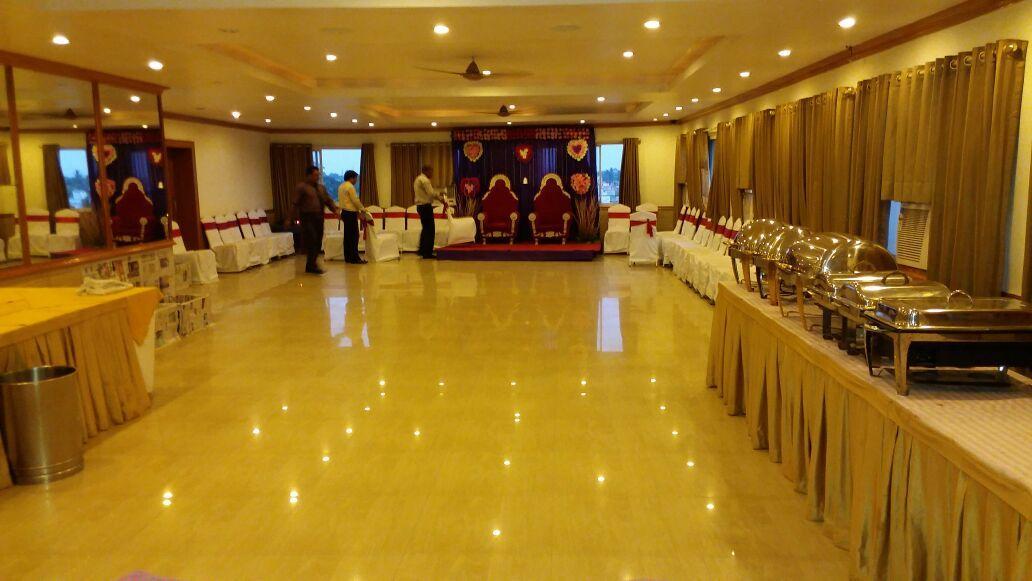 Hotel Seetal Cuttack Extérieur photo