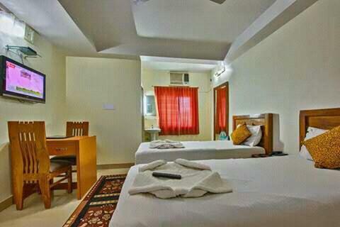 Hotel Seetal Cuttack Extérieur photo